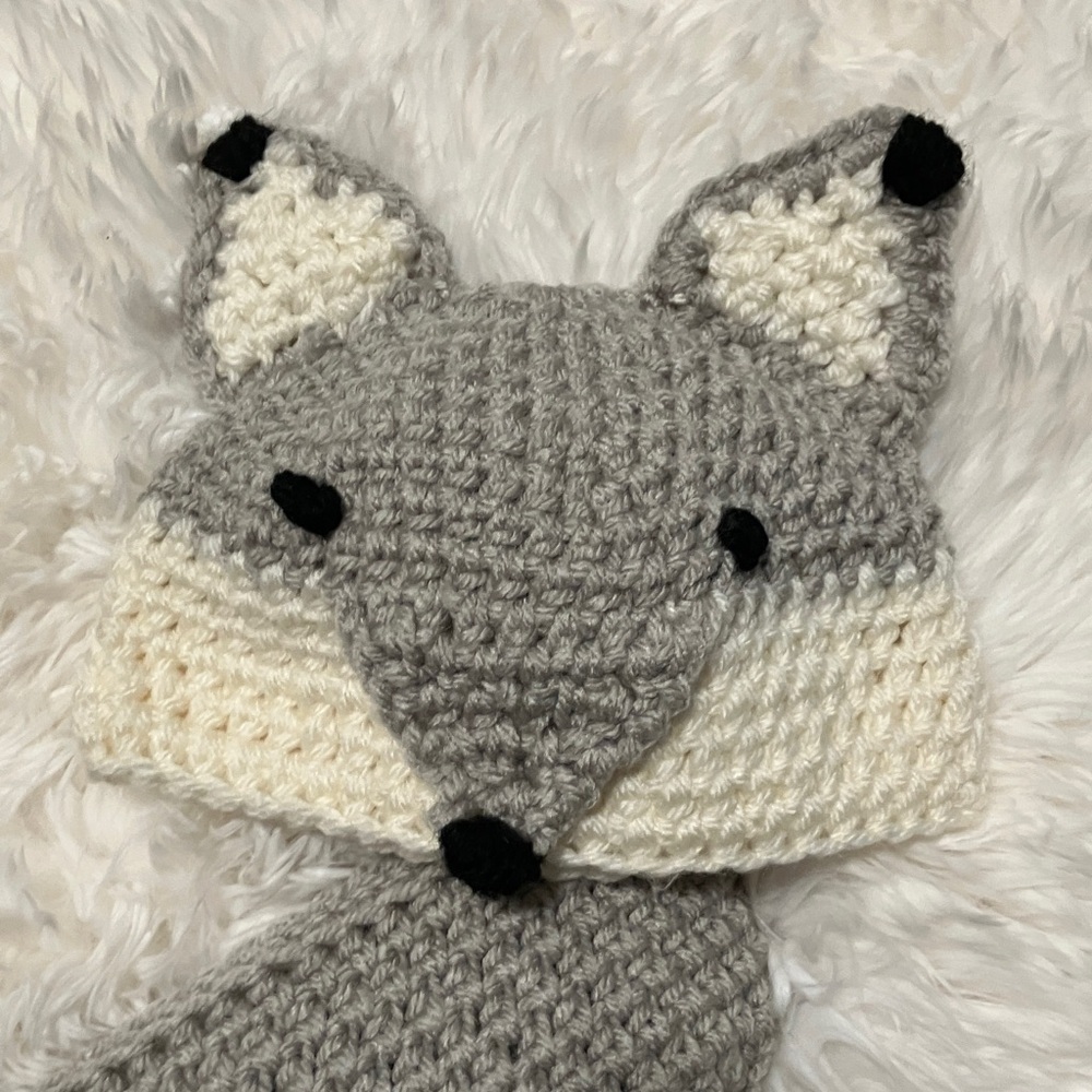 Gray and Cream Fox crocheted hat and diaper cover Set - Picture 3 of 3
